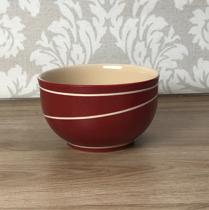 Bowl red ringed