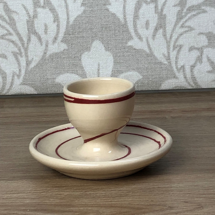 Eggcup  cream with red ringed