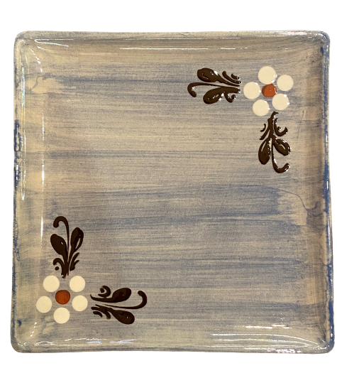 Flat plate blue brush with flowers