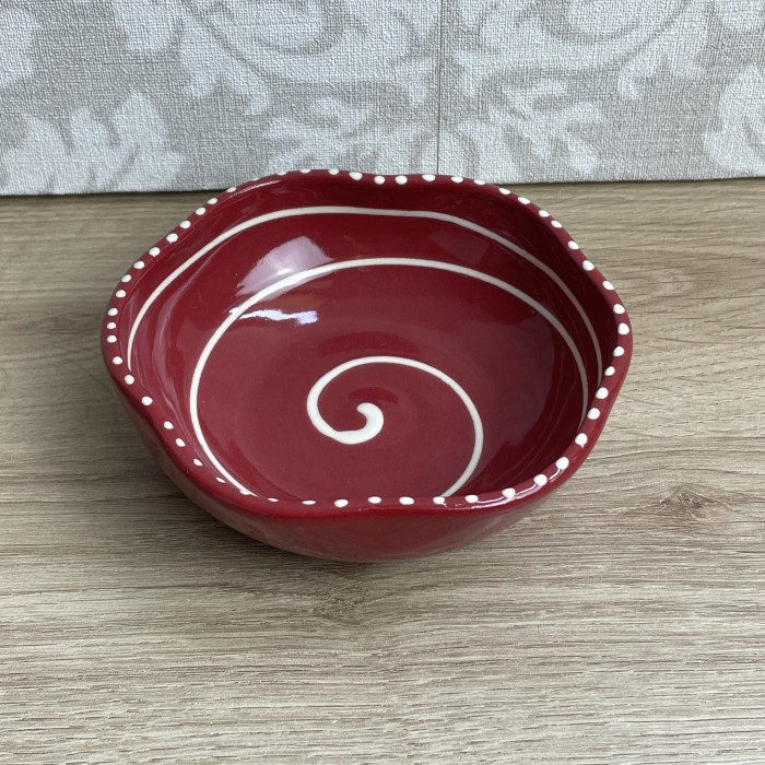 Coupelle ondulé rouge cerclé