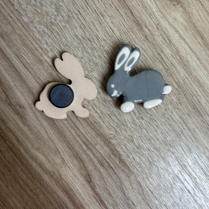 magnets lapin gris